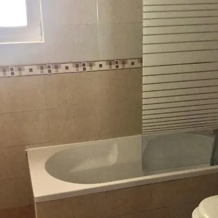 Beautiful Penthouse Two Bed Roof